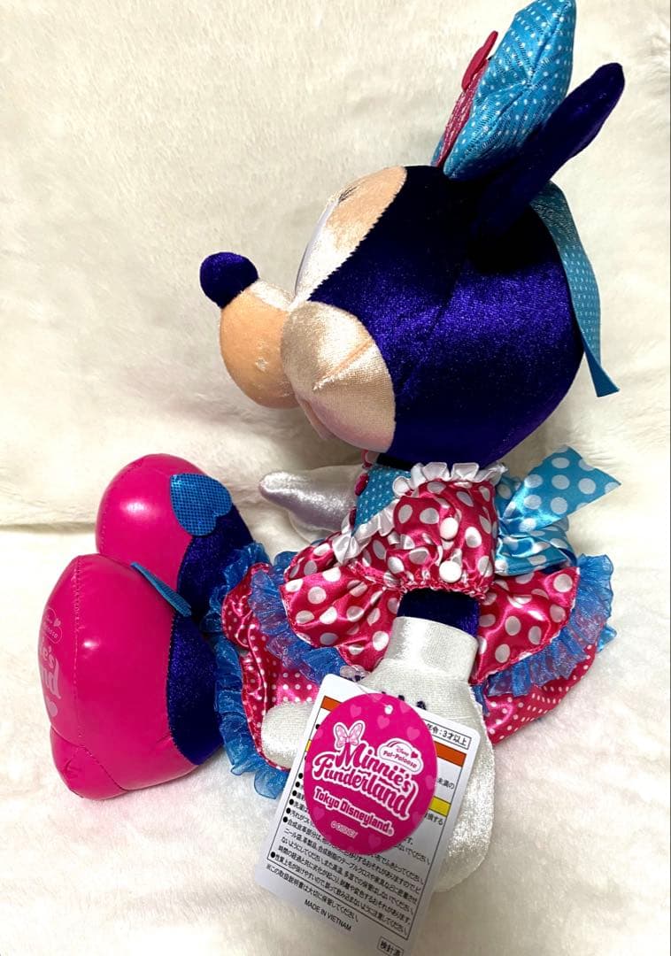 ディズニーパルパルーザ　ミニーのファンダーランド　ぬいぐるみ