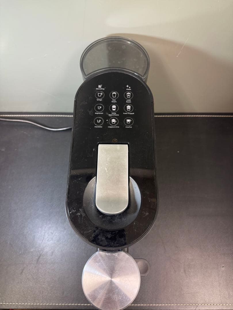 伊*藤様 ネスプレッソ　アトリエ　湯垢洗浄済　ミルクウォーマー未使用(ユーザー登