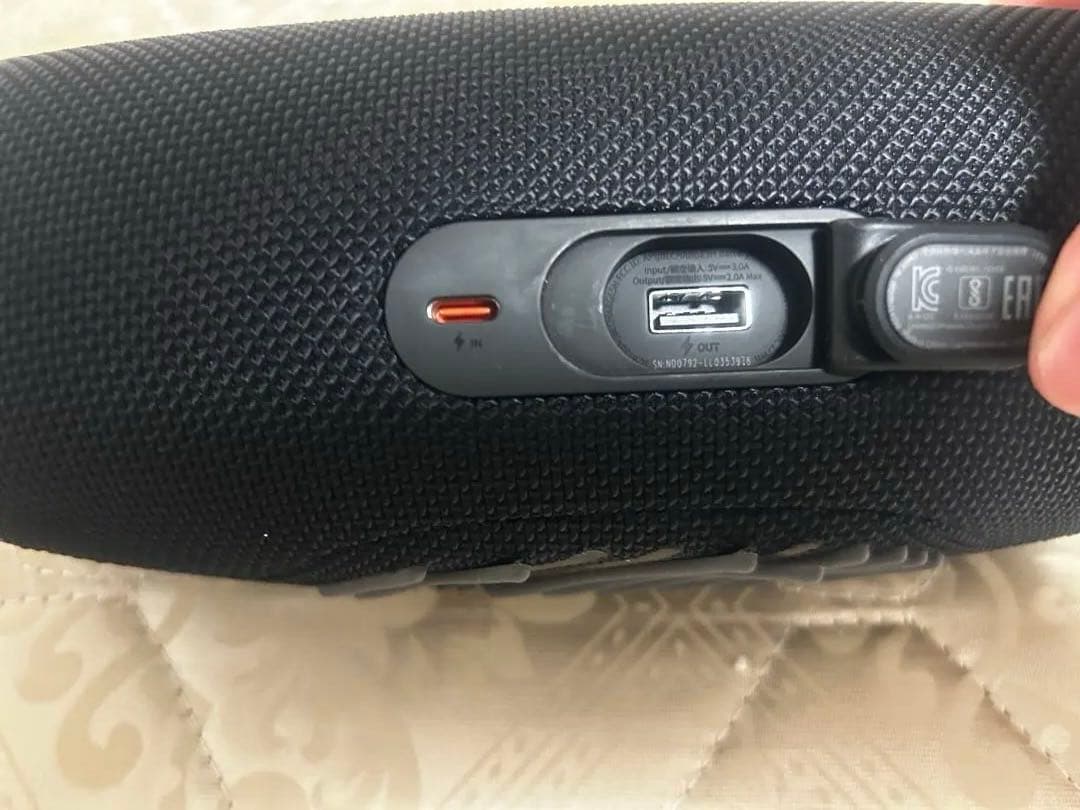 JBLチャージ5 早い者勝ち　箱付属品付き