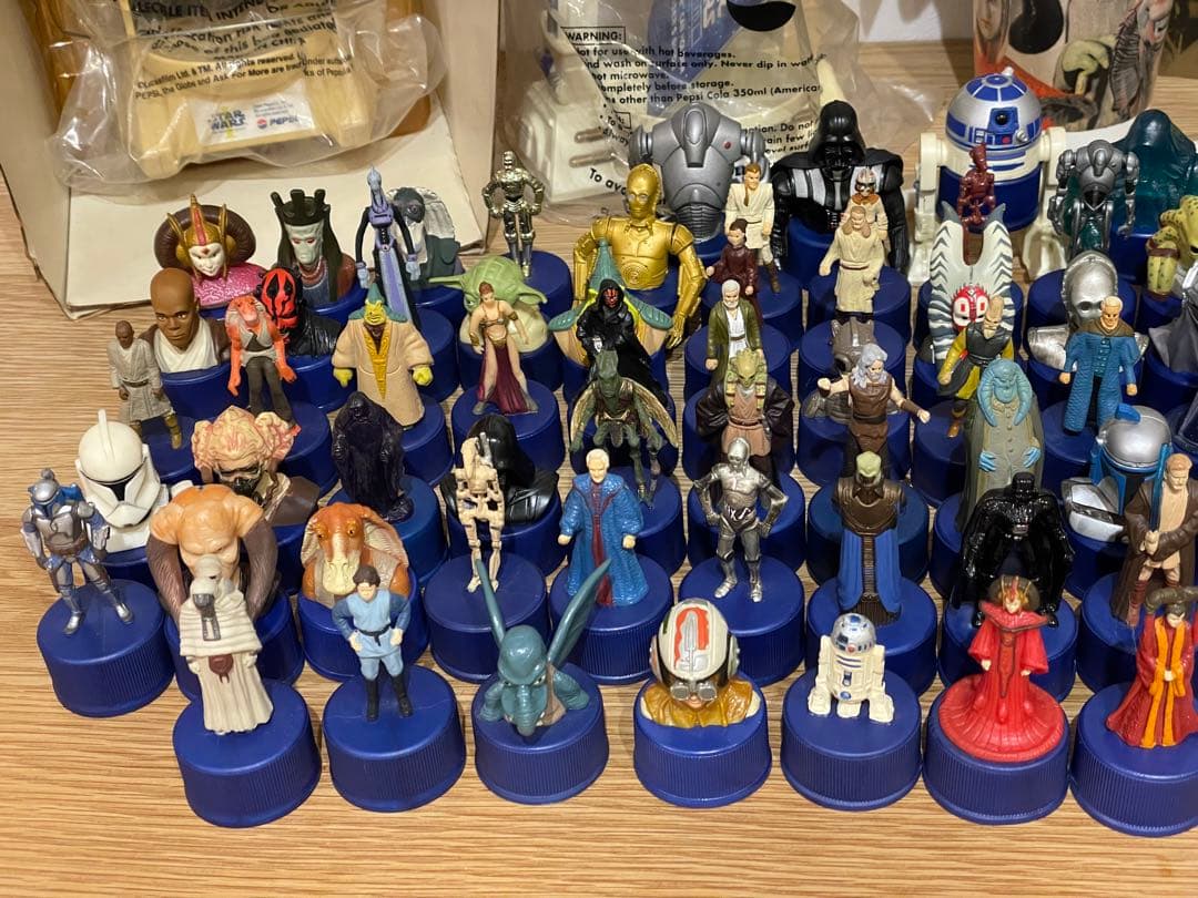 スターウォーズ ペプシ ボトルキャップ 88個 ボトルホルダー まとめ売り