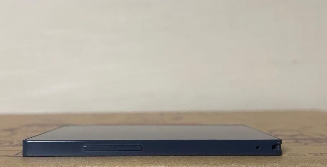 docomo カードケータイ KY-01L SIMロック解除済