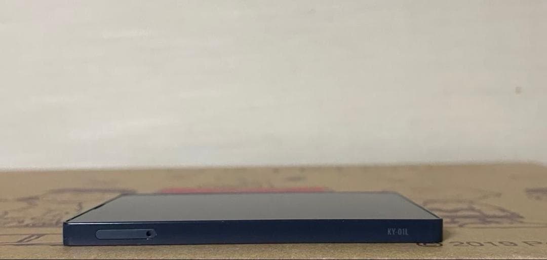 docomo カードケータイ KY-01L SIMロック解除済