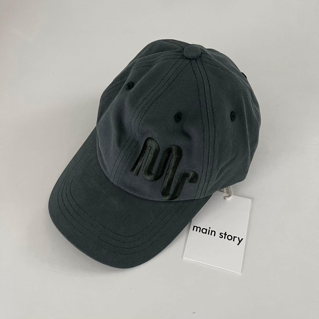 main story ロゴキャップ