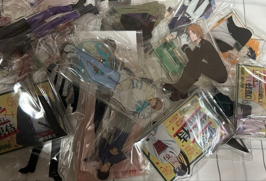 グッズまとめ売り 800点以上