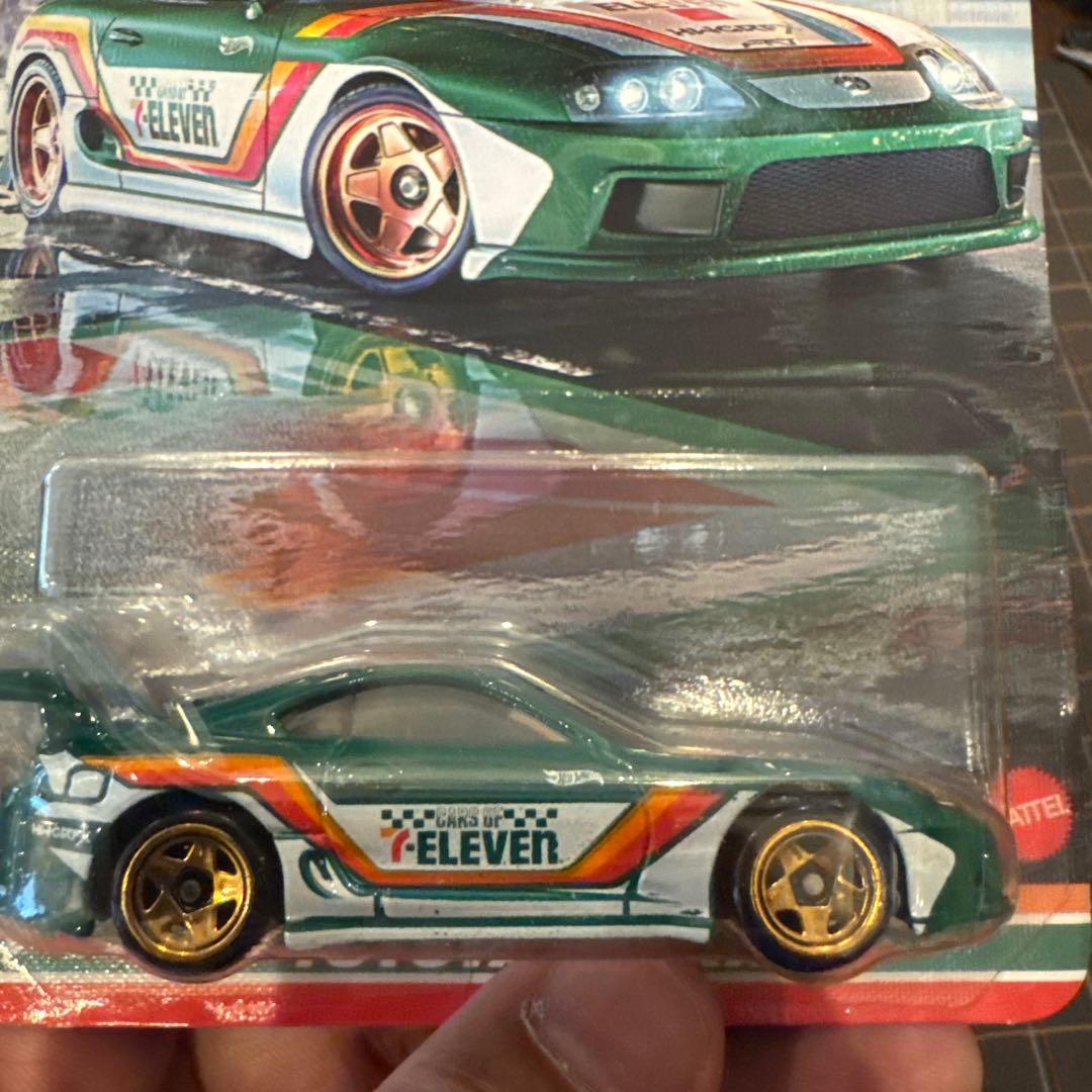 ホットウィール トヨタ スープラ 7-Eleven限定　2台分
