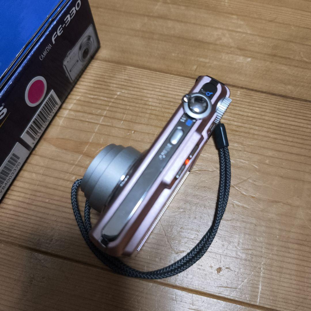 OLYMPUS FE-330 デジタルカメラ　ピンク　オールドコンデジ