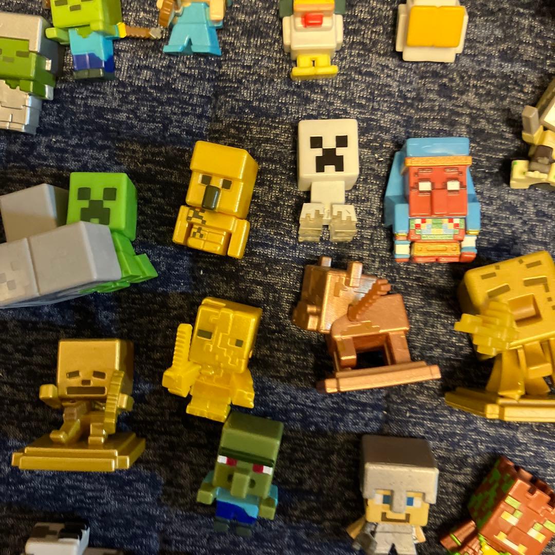 マインクラフト　フィギュア　大量　ケース