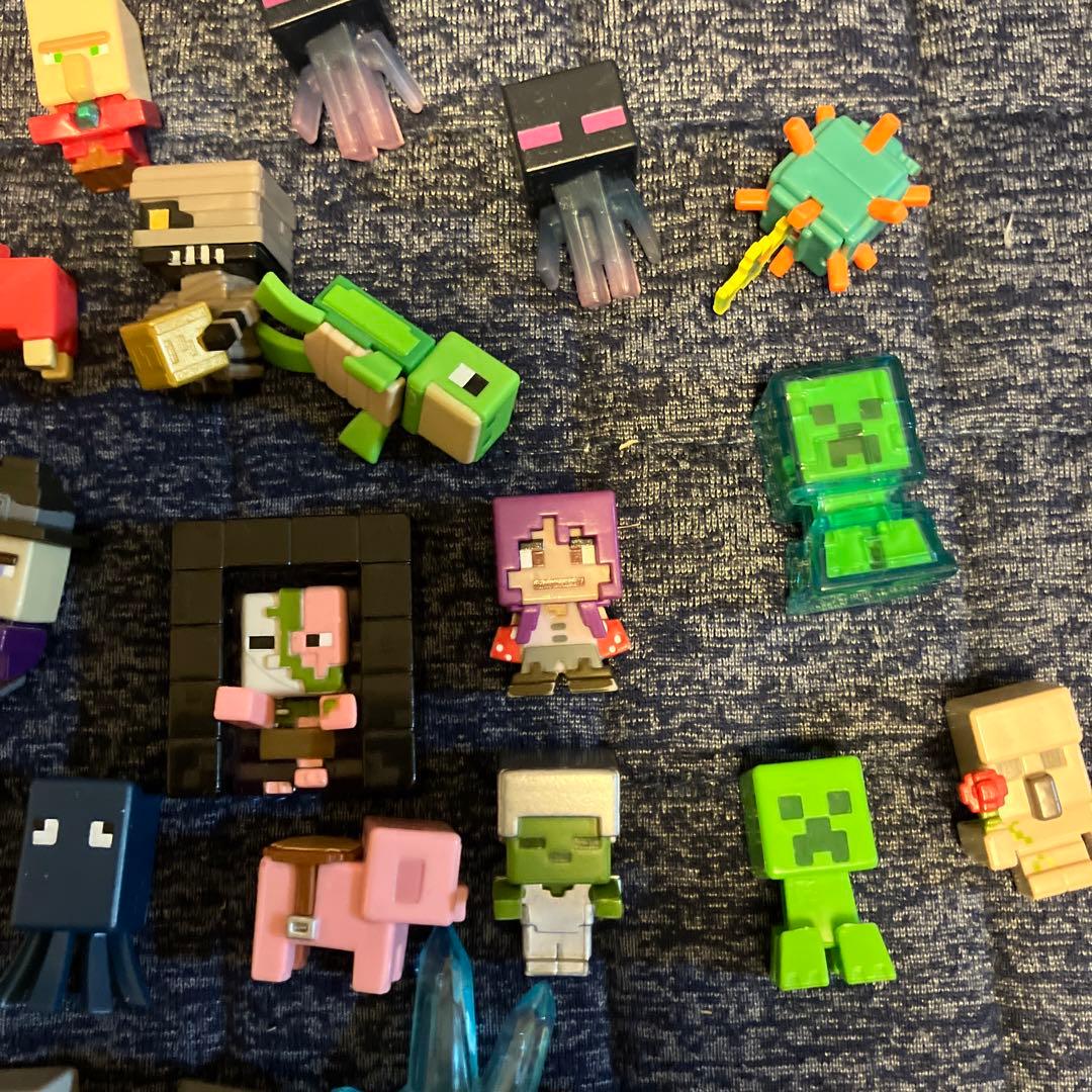 マインクラフト　フィギュア　大量　ケース