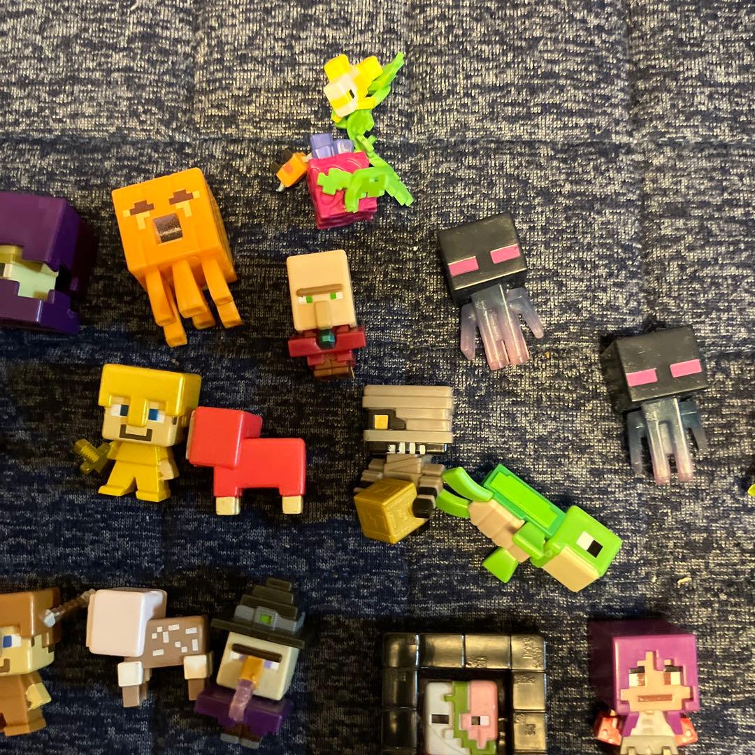 マインクラフト　フィギュア　大量　ケース