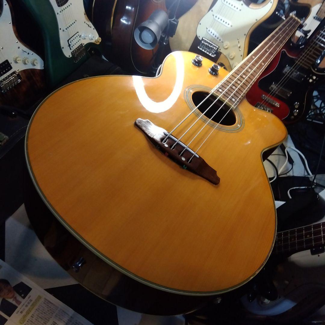 ARIAアコースティックベース