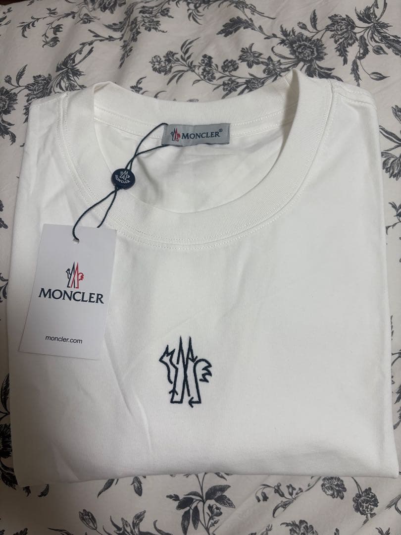 トップス Moncler T-shirt