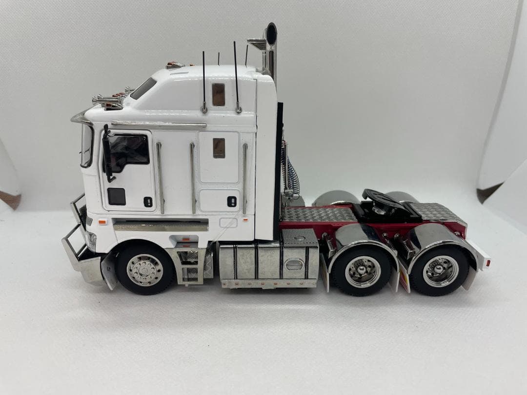 504-007 EXCLUSIVE 1/32 ケンワース K200 ホワイト