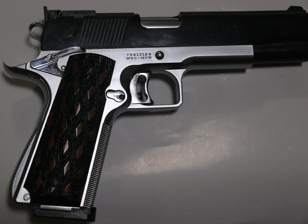 MGC ABS樹脂製モデルガン コルトガバカスタム　ナショナルマッチ 合法品