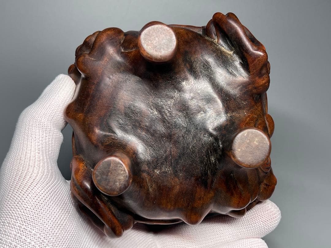 古美術　紫檀　黄花梨　木製香炉　手彫り　寿桃靈芝紋　香道具　三足　唐木　仏具