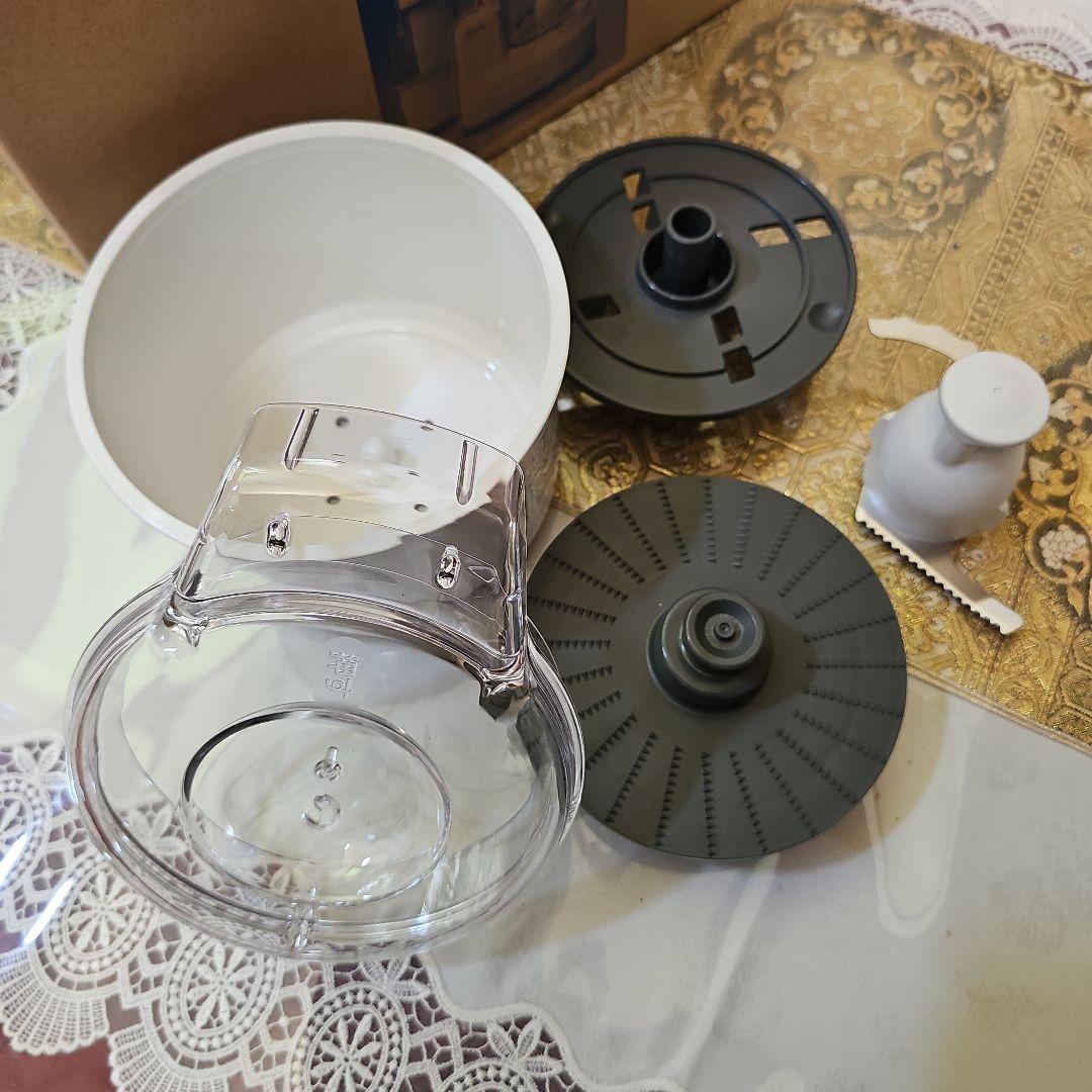 【美品】フードプロセッサーパナソニックMKーK82 ーW