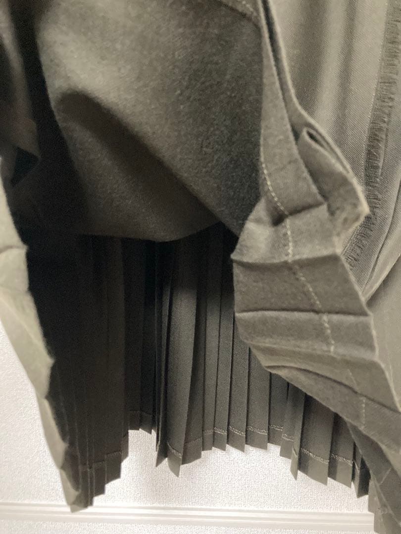 O’NEIL OF DUBLIN キルトスカート カーキ