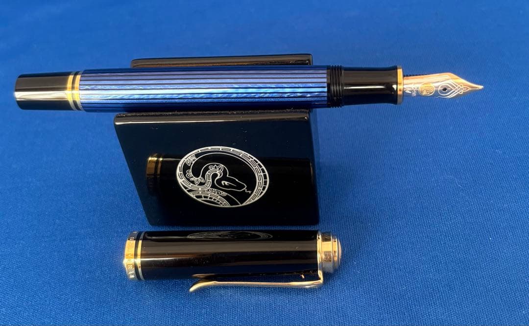 正規輸入品　ペリカン万年筆　スーべレーンM400 M字　ブルーストライブ