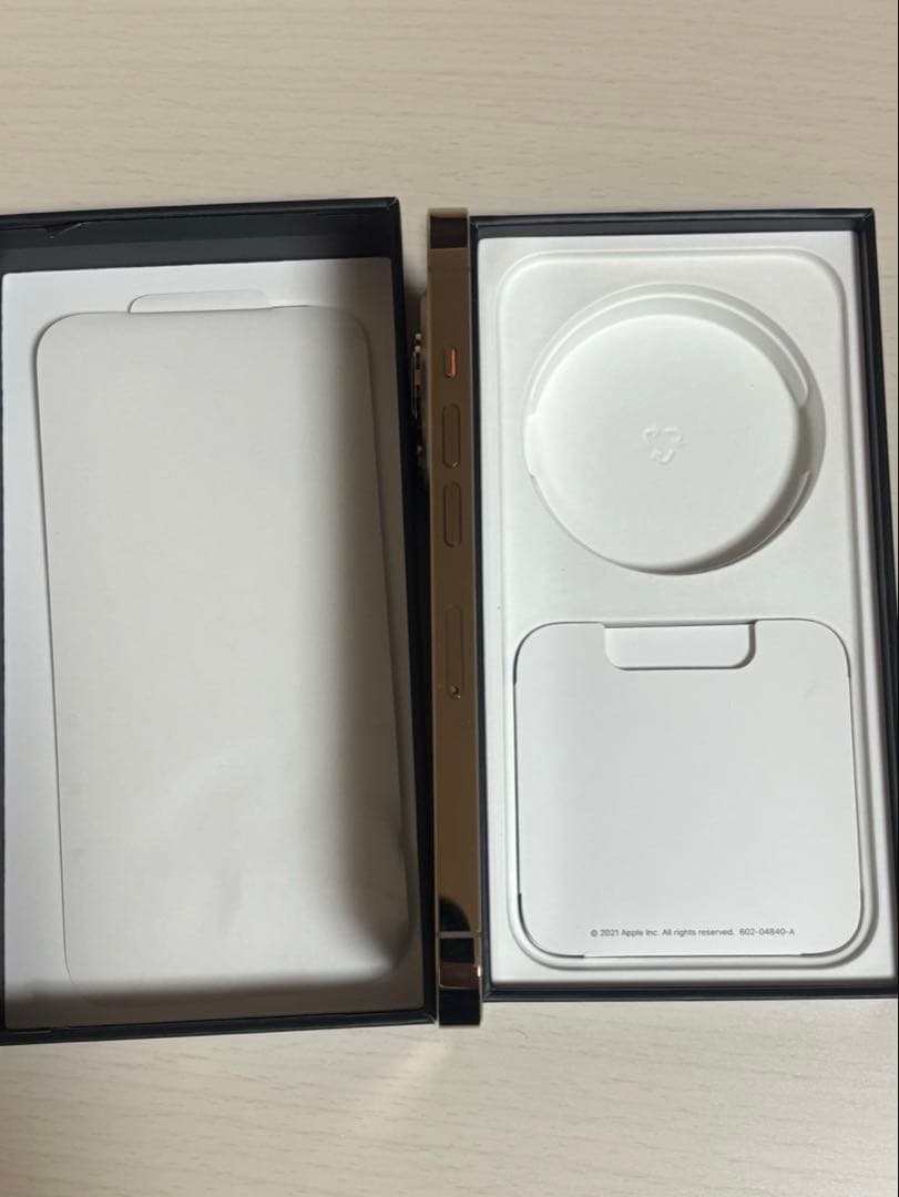 【美品】iphone13pro 256GB ゴールド