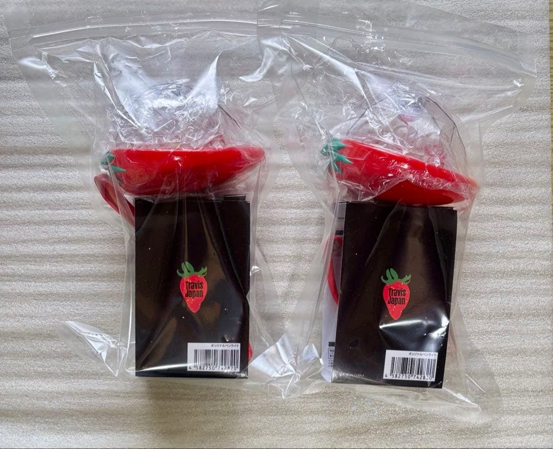 Travis Japan 2026 's travelers ペンライト 2点