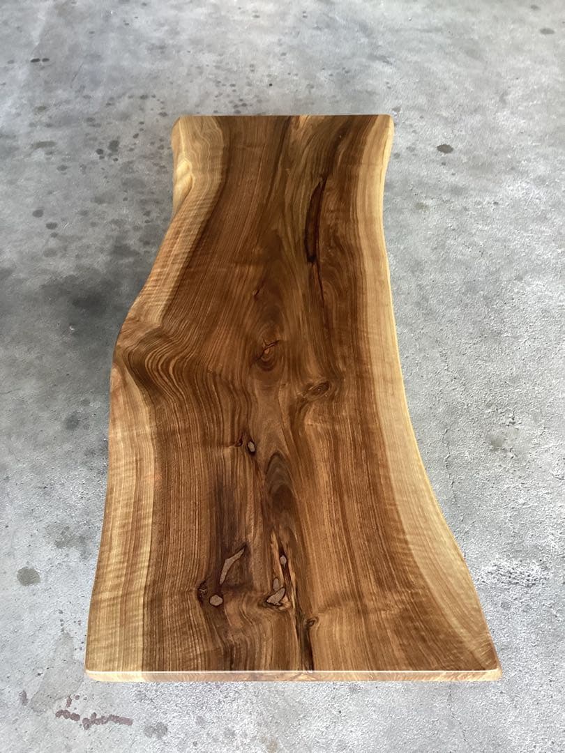【BLACK FRIDAY】　ウォールナット　　一枚板テーブル　　　天板のみ