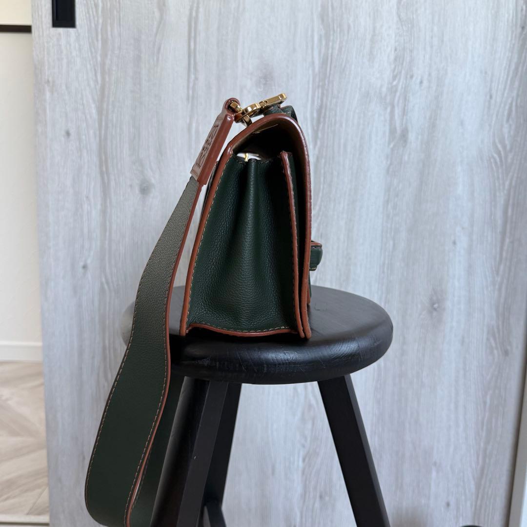 【美品】LOEWE ロエベ　バルセロナ　ショルダーバッグ