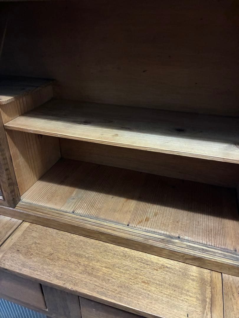 古家具　食器棚