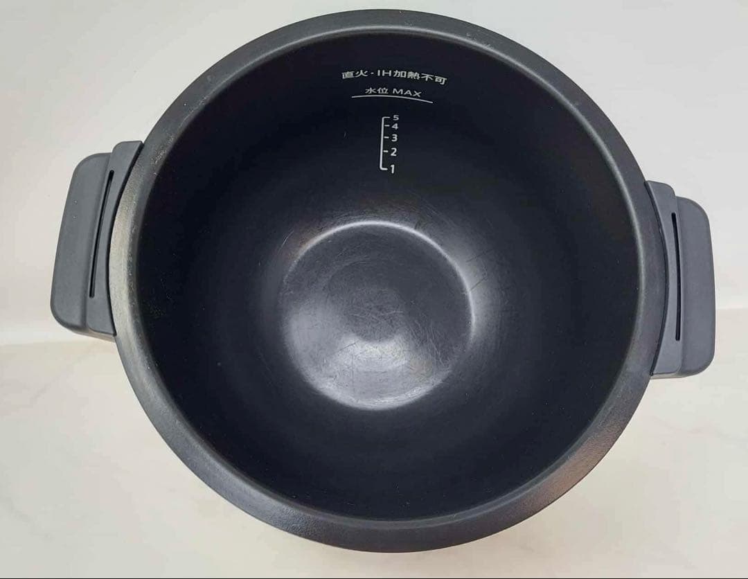 SHARP 水なし自動調理器 KN-HW24F-W 2020年製