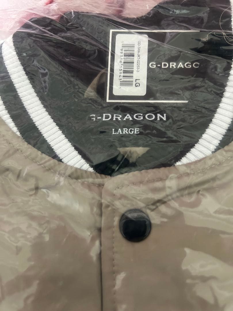 新品 G-DRAGON ジヨン USグッズ Übermensch スカジャン L