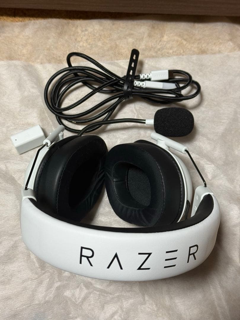 美品　RAZER BLACKSHARK V2 HYPERSPEED
