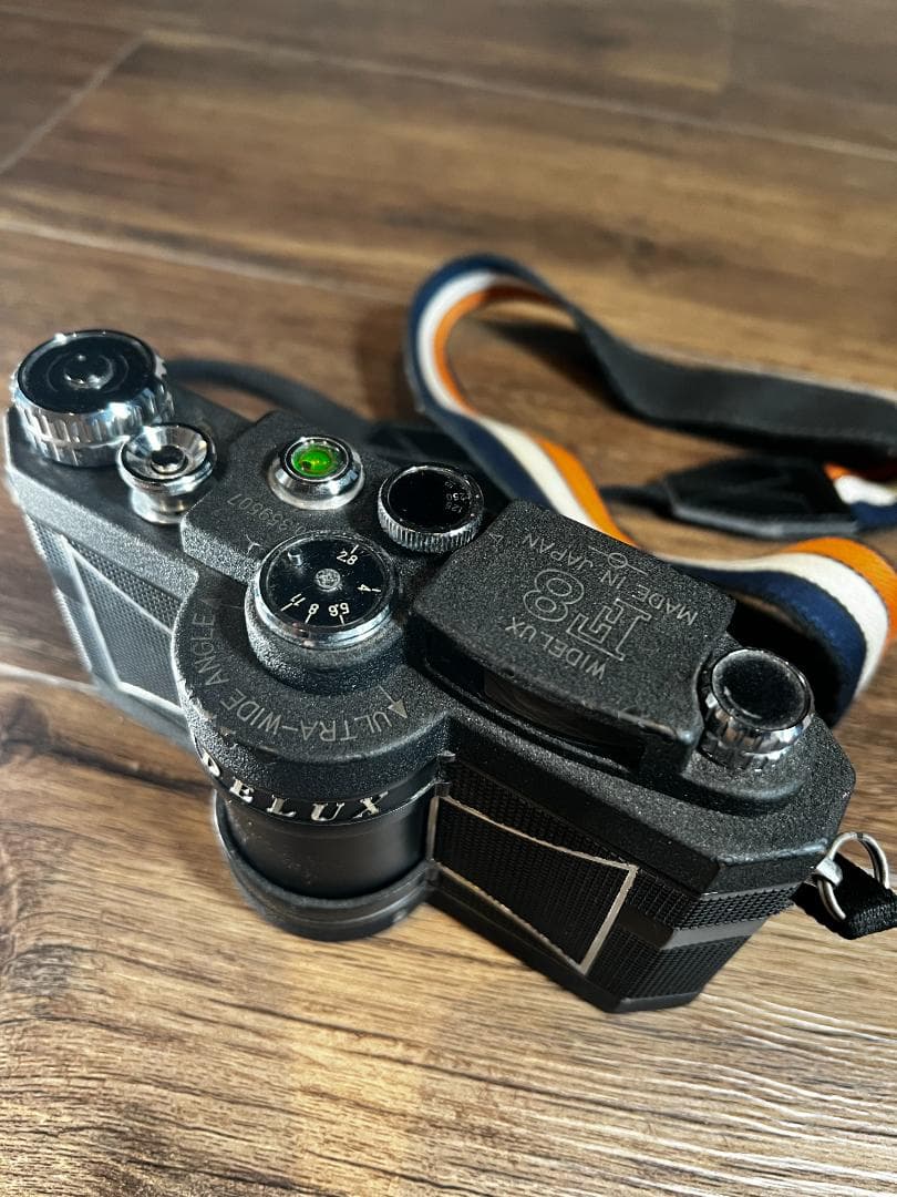 Widelux F8｜動作OK・1/15にやや難あり／箱付き