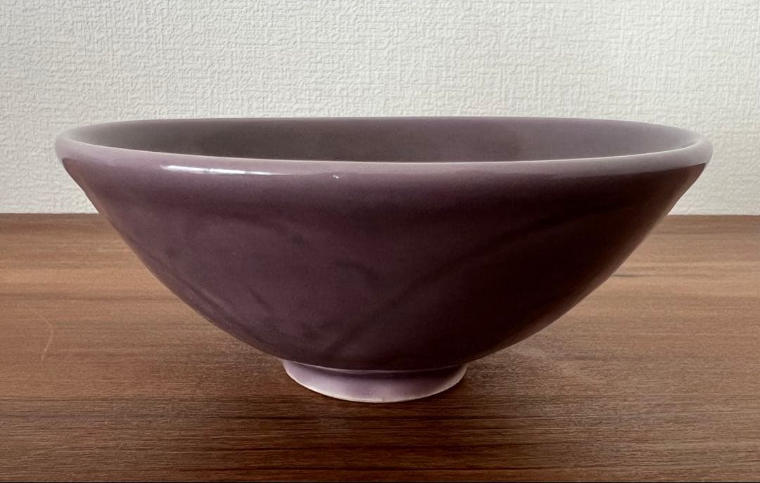 天神窯 紫欣釉茶碗 岡本欣三 作 茶道具 箱有 共布有 藤紫色 希少