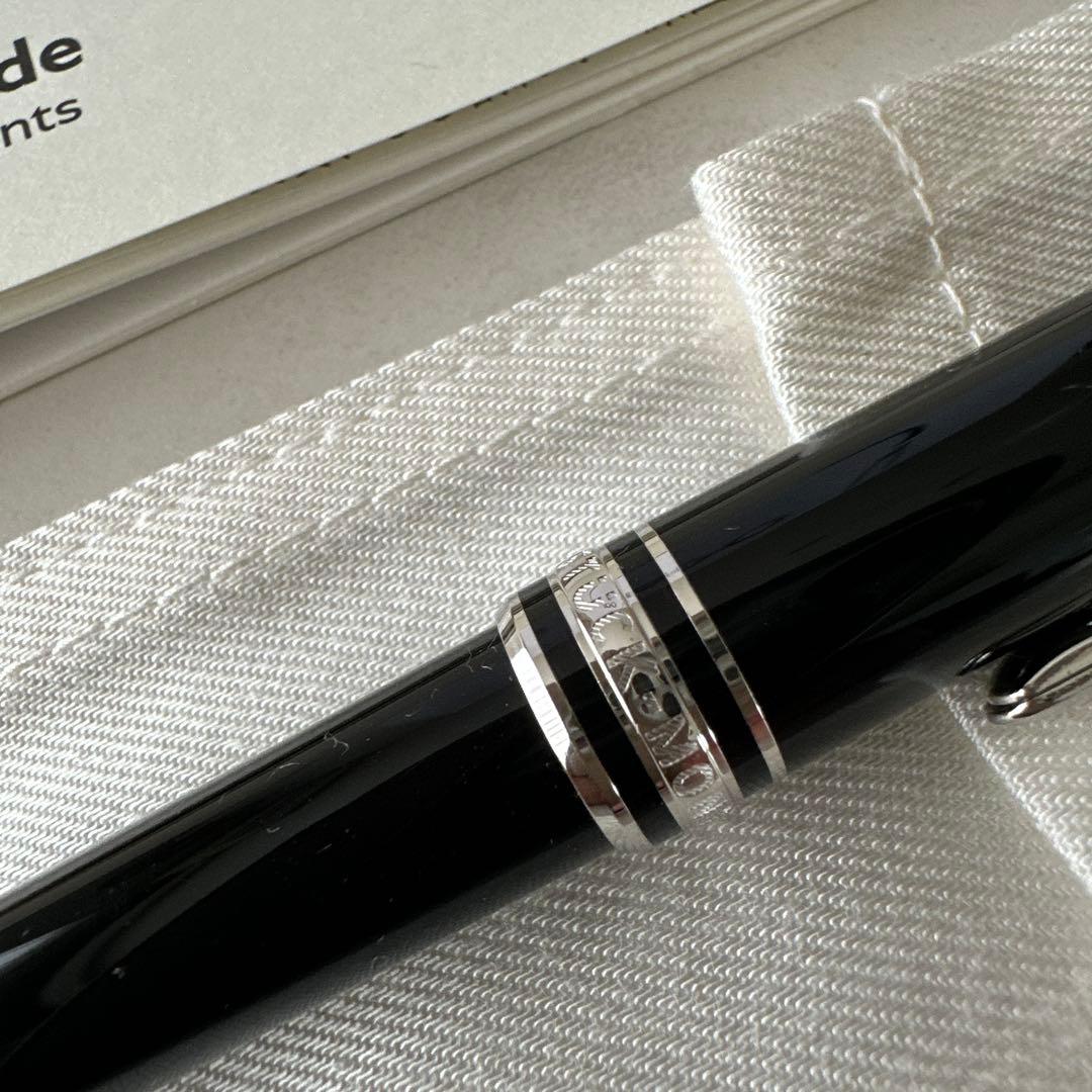 MONTBLANCモンブラン　マイスターシュテュック　プラチナ　ボールペン