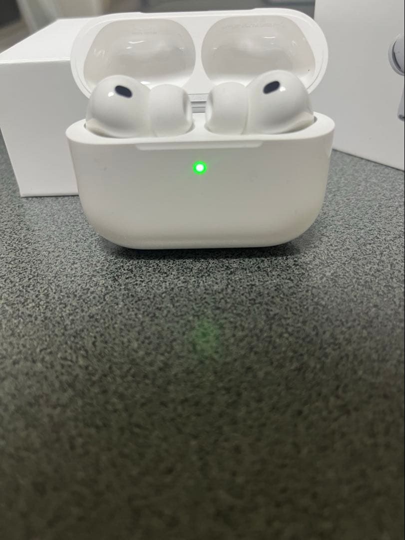 未使用に近いAirPods pro 3 Apple