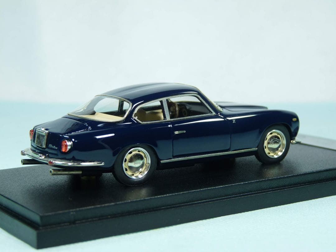 ＢＢＲ　ランチア　フラミニア　スペルスポルト　１９６０年　ダークブルー