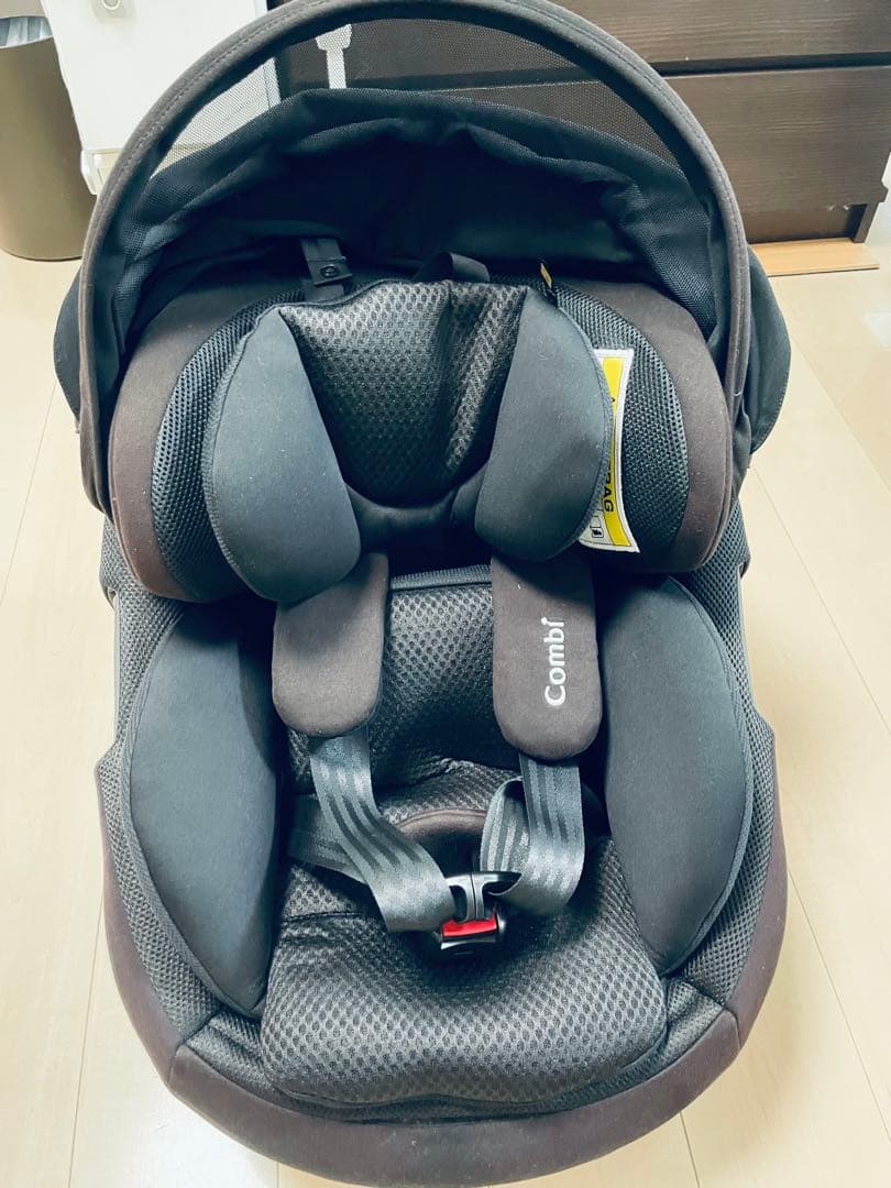 【最上位モデル】combi チャイルドシート THE S PLUS【プロ配送】