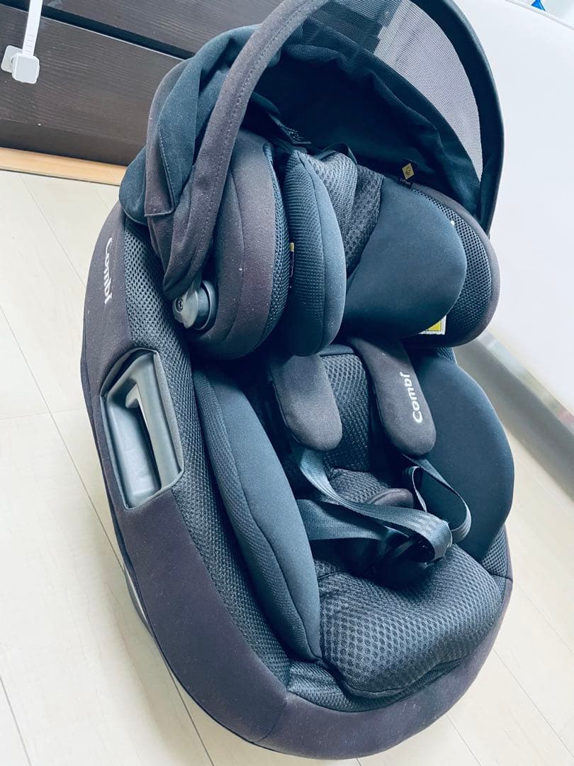 【最上位モデル】combi チャイルドシート THE S PLUS【プロ配送】