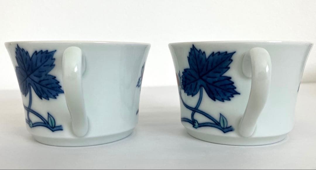 ④極美品★今泉今右衛門★4客★錦苺絵紅茶碗★カップ＆ソーサー★有田焼★ARITA