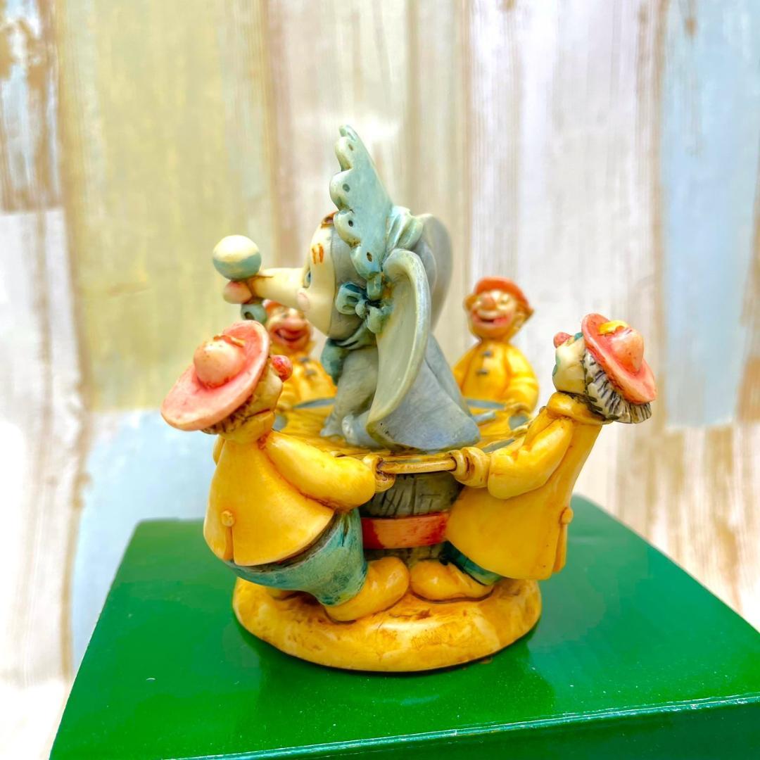 世界500個限定★ダンボ DUMBO ベビーダンボ　フィギュア