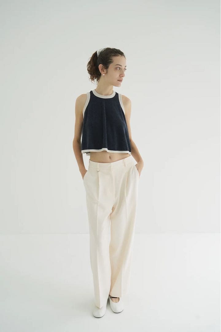 CLANE PILE FLARE TANK TOPS navy サイズ2 新品