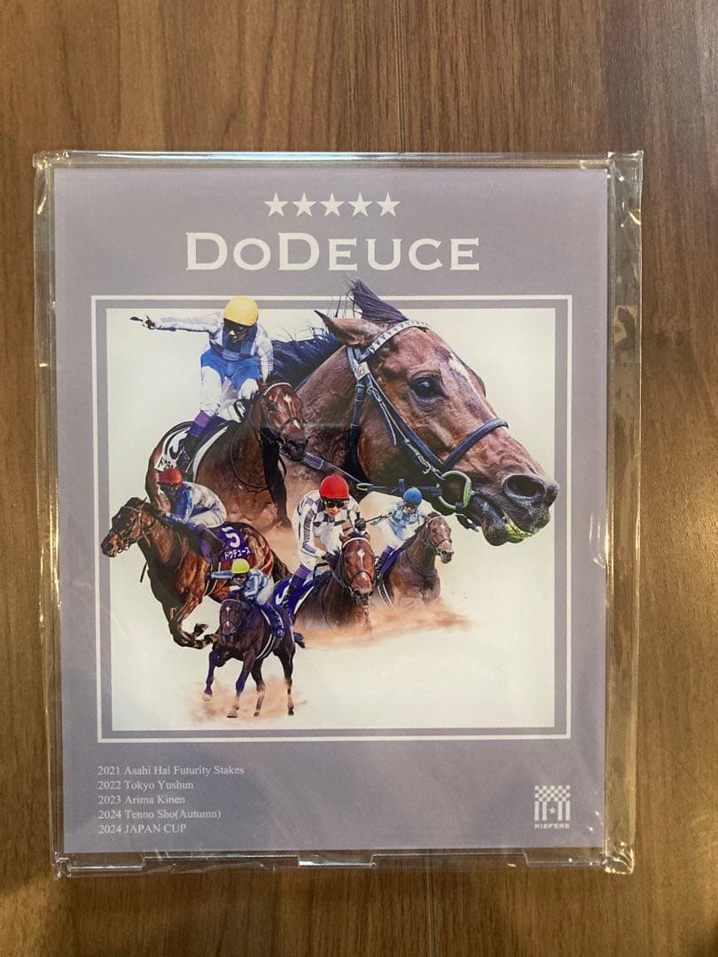 競馬ドウデュース　グッズ4点セット Tシャツ　タオル　手ぬぐい　アクリルスタンド