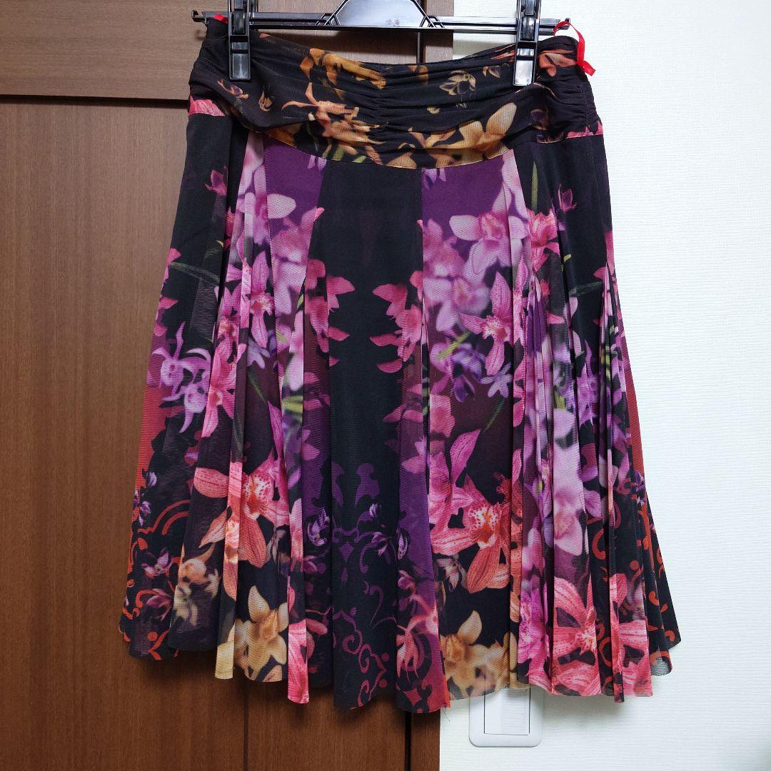 Vivienne Tam 花柄 フレアスカート ひざ丈