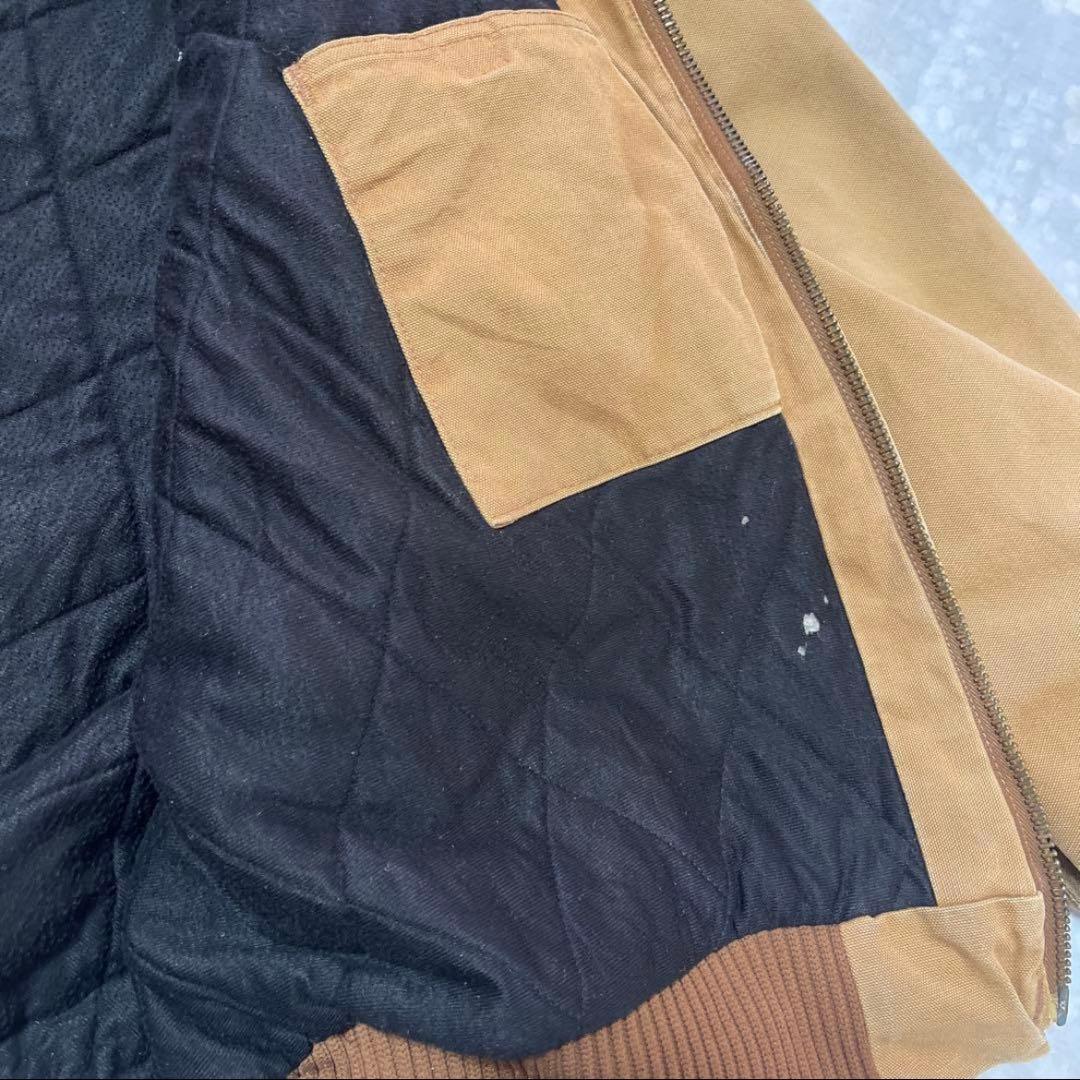 Carhartt アクティブジャケット ベージュ