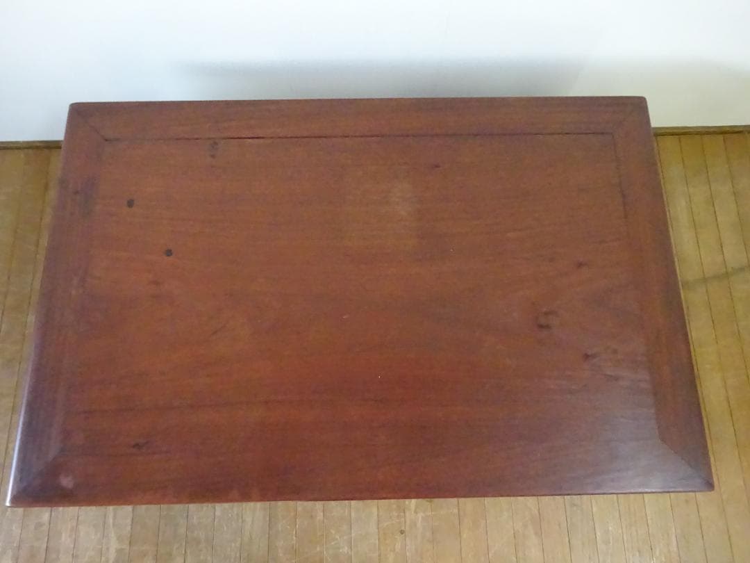 タジ　紫檀無垢　唐木　座卓　文机　ローテーブル　透かし彫り　細密彫刻　時代