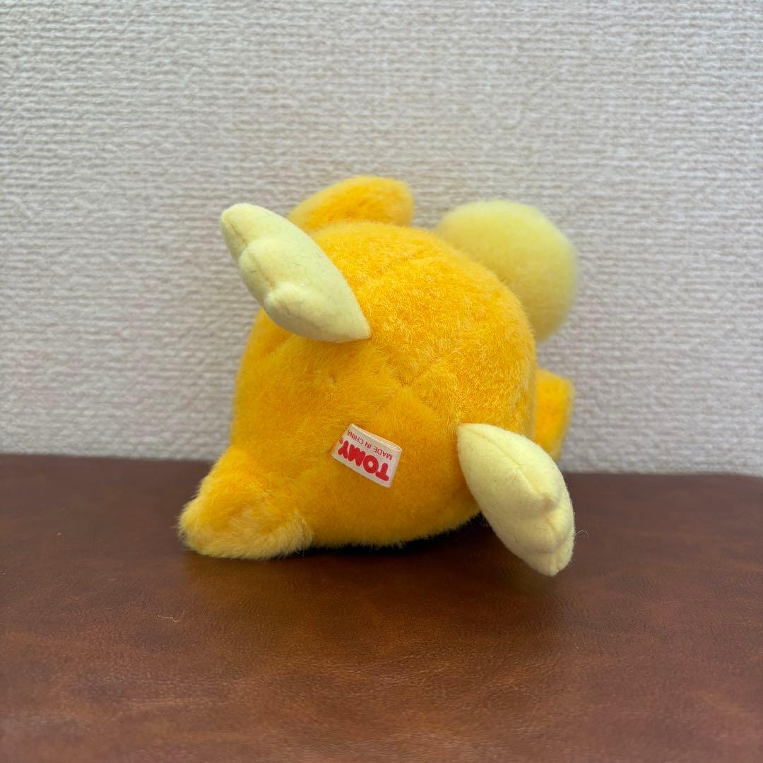ピカチュウ コダック ぬいぐるみ ピース TOMY 初期 ポケモン ぬいどり