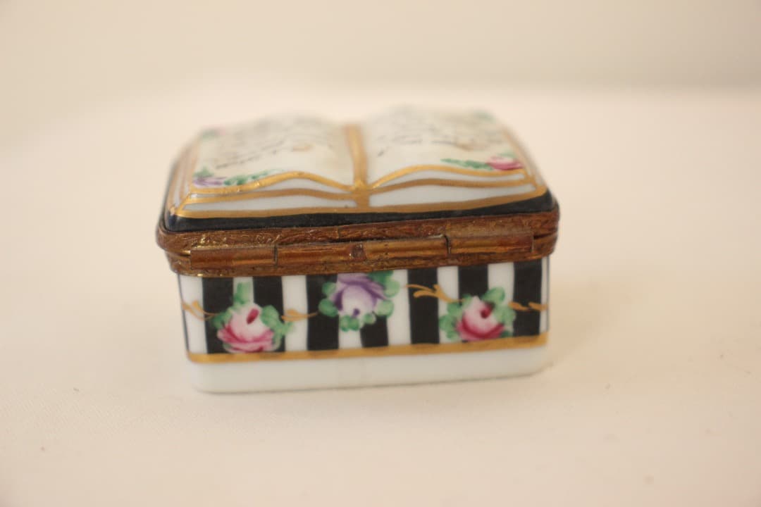 アンティーク　フランス　リモージュボックス　本　Book 羽