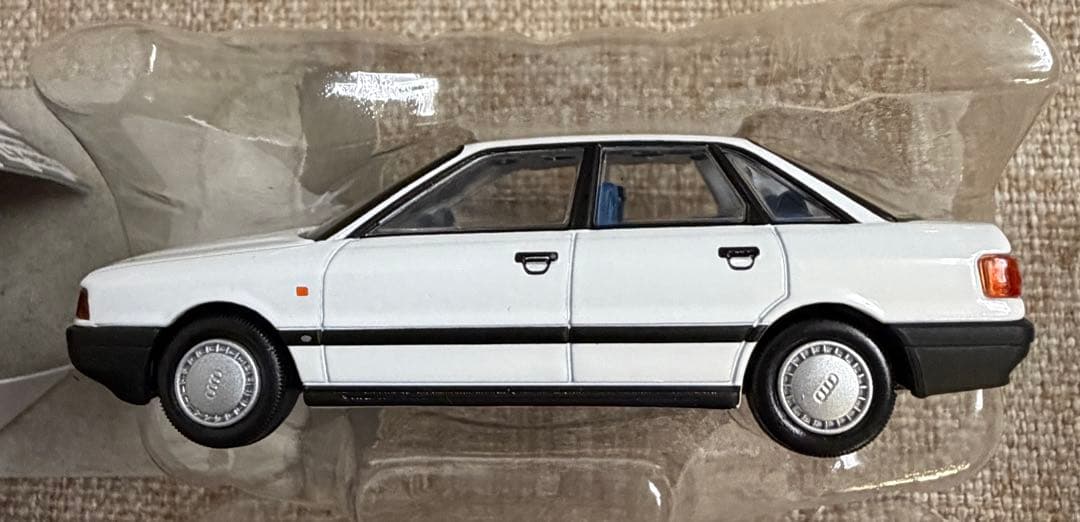 エ*ー様 トミカリミテッド ヴィンテージ ネオ アウディ80 3台セット