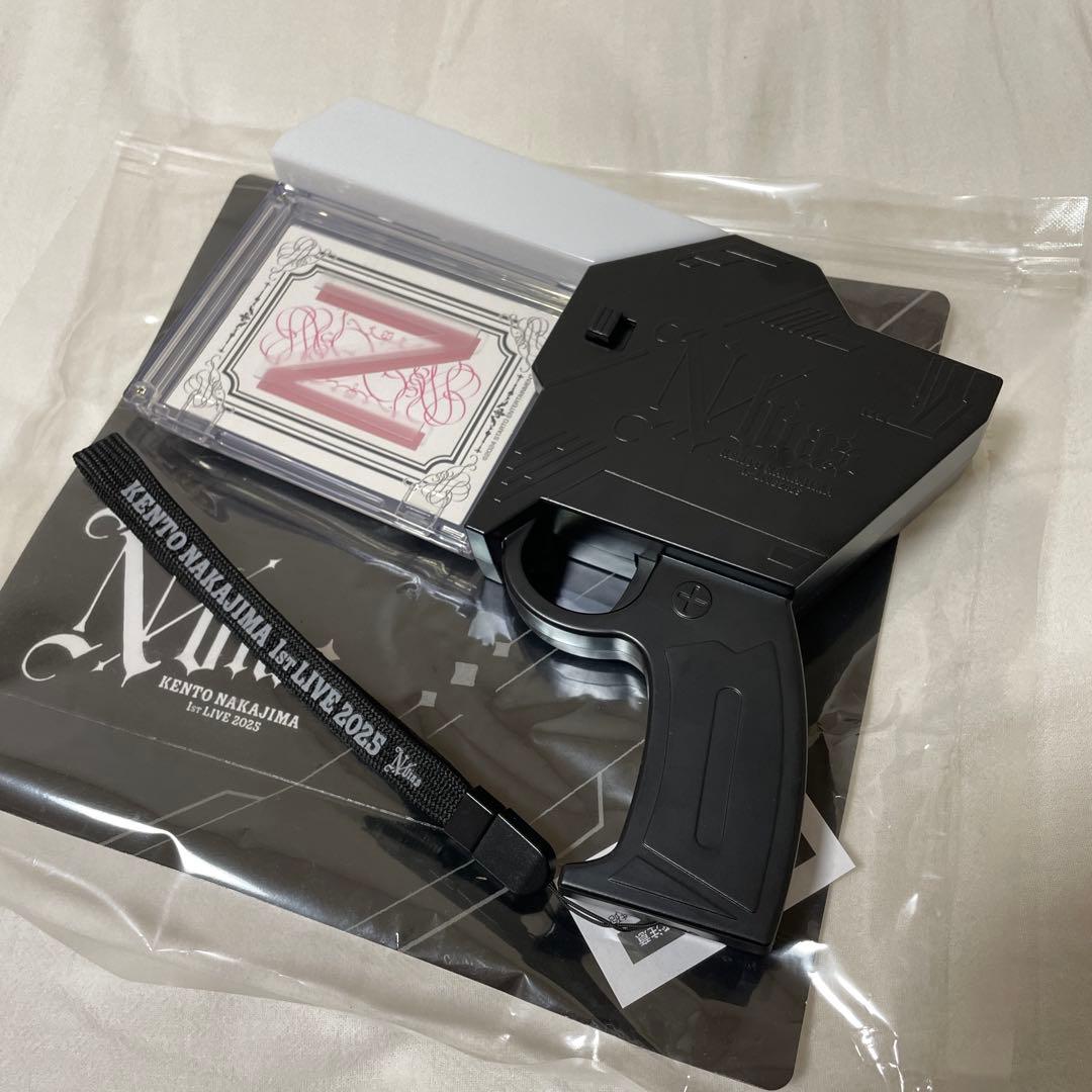 中島健人　ペンライト　ピカレスクの銃口