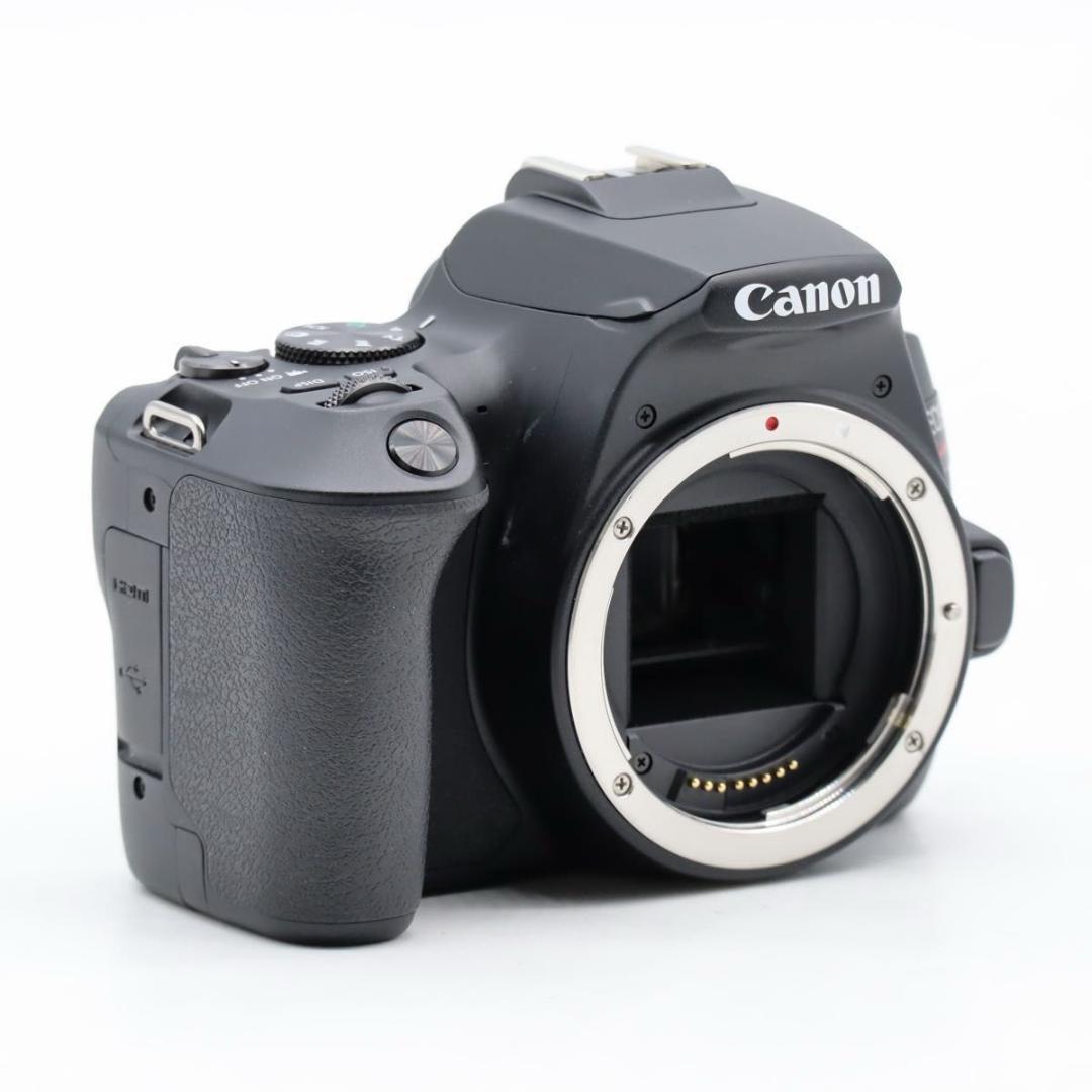 【ショット数5,000以下】Canon EOS Kiss X10 ボディ
