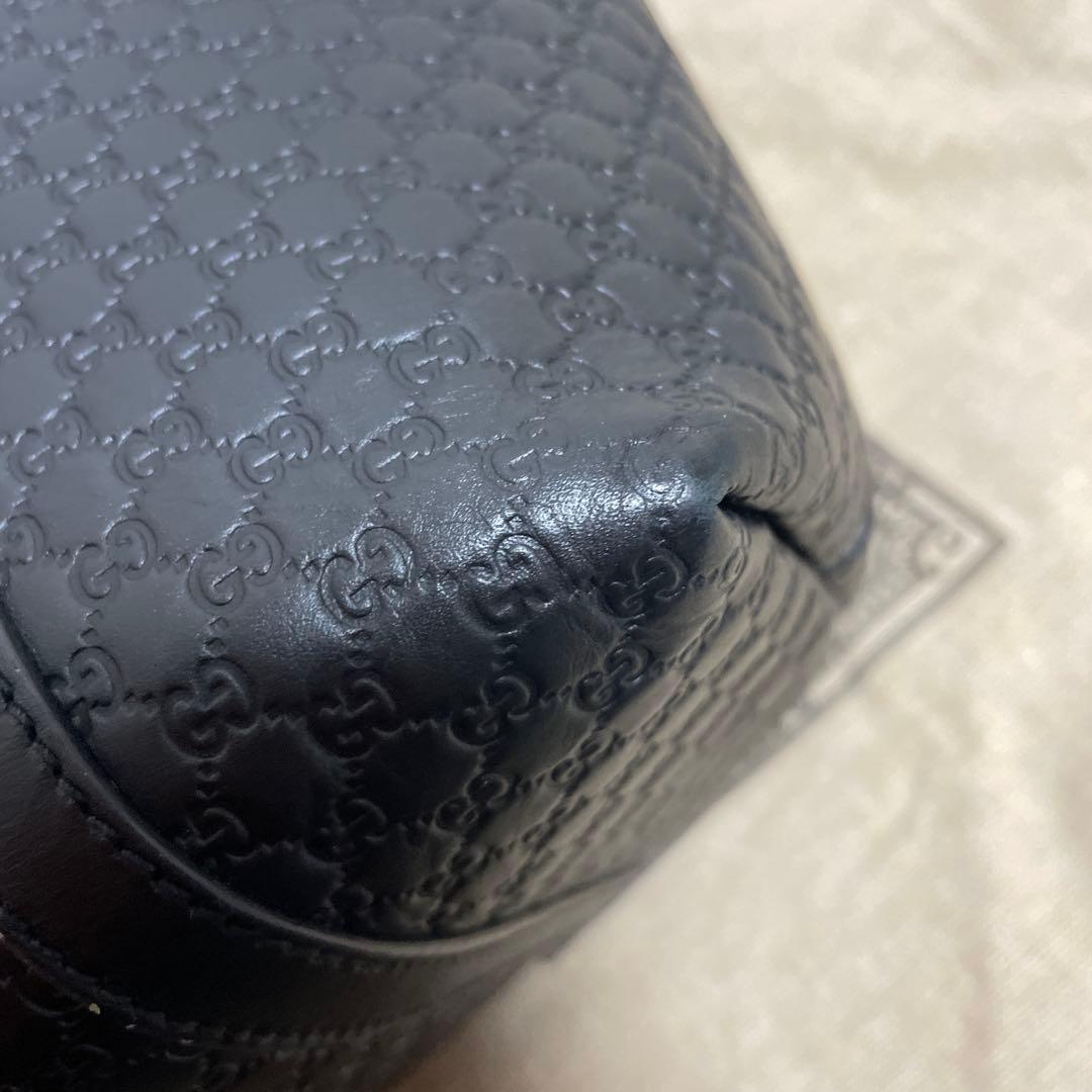 GUCCI グッチ バッグ 肩掛け GG柄 A4収納 ゴールド金具 シマレザー