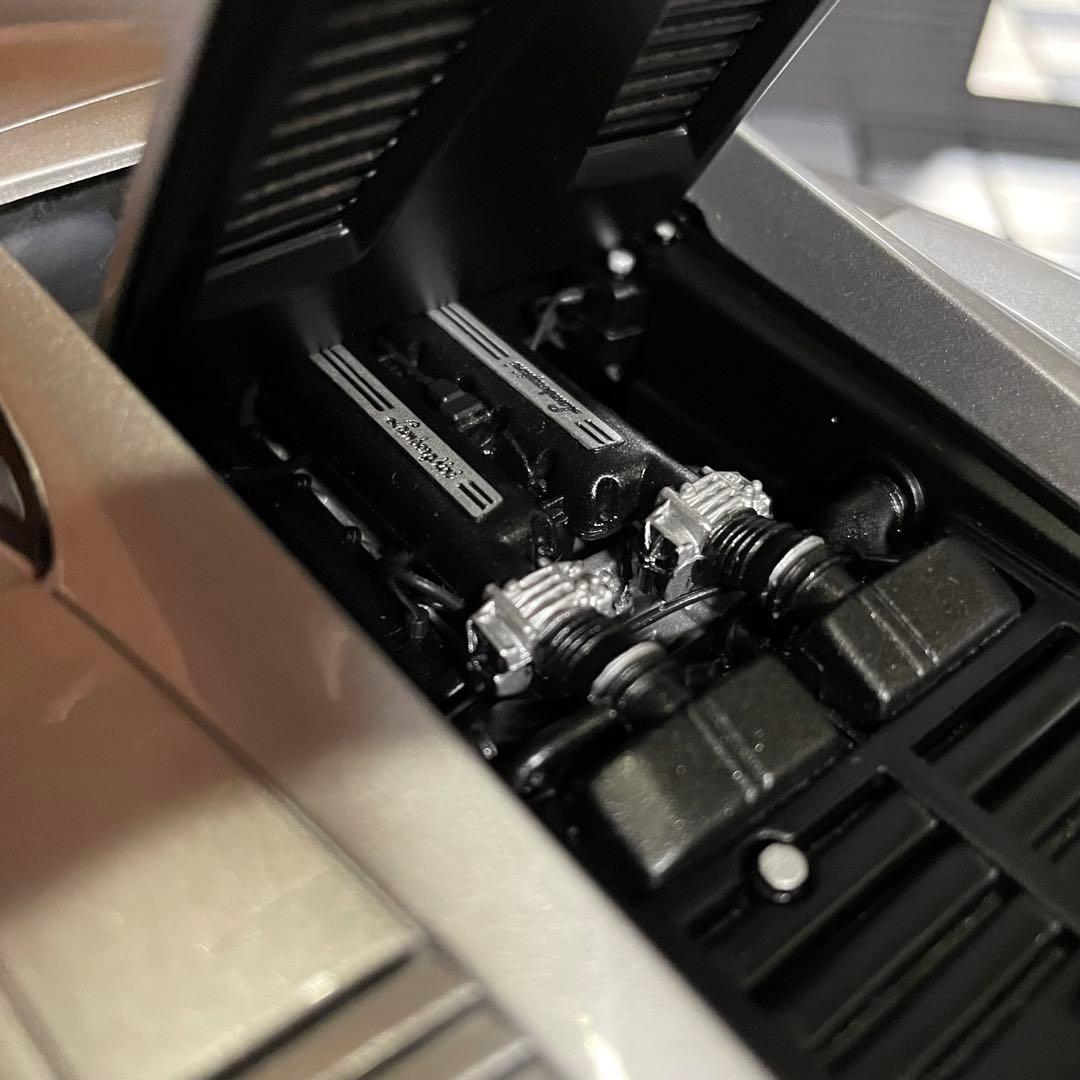 未展示品 オートアート1/18 ランボルギーニ ガヤルド 2003（シルバー）